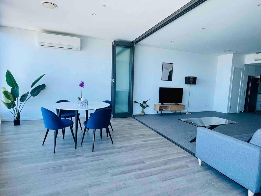 Photo of Livingroom in Wentworth Point