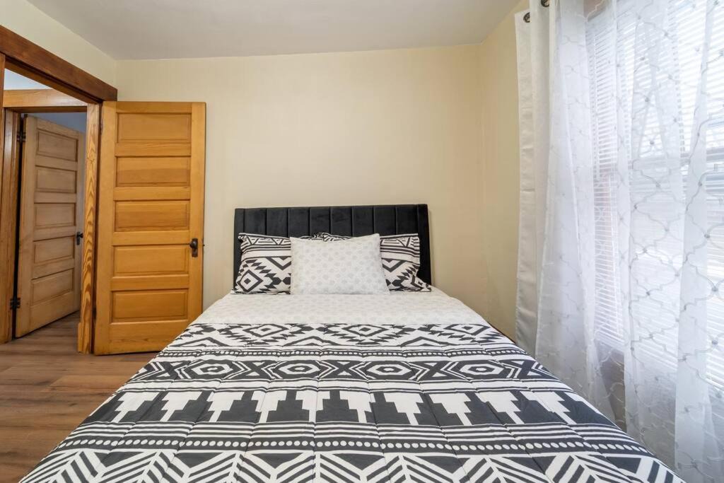 Photo of Others in Des Moines