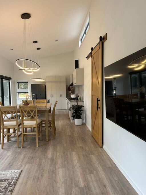 Photo of Livingroom in The Honeysuckles