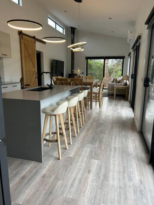 Photo of Livingroom in The Honeysuckles