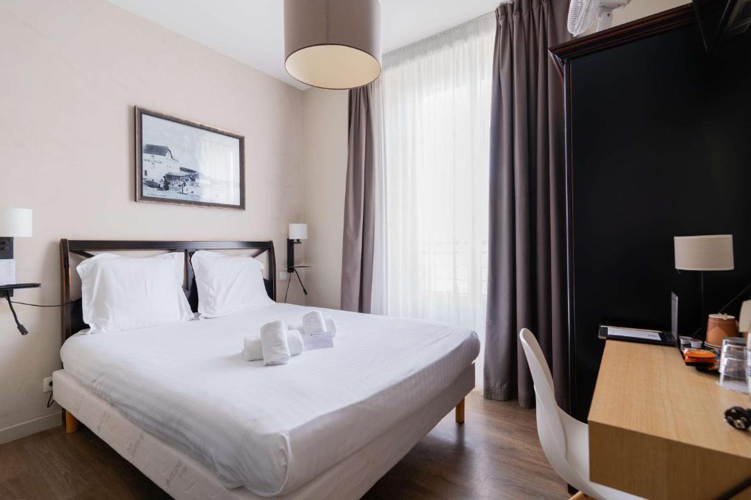 Photo of Bedroom in Saint-Marc-sur-Mer