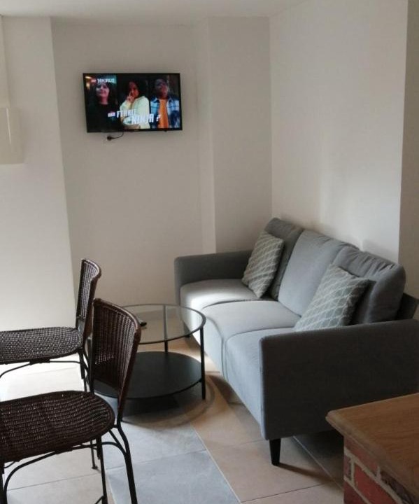 Photo of Others in Tille