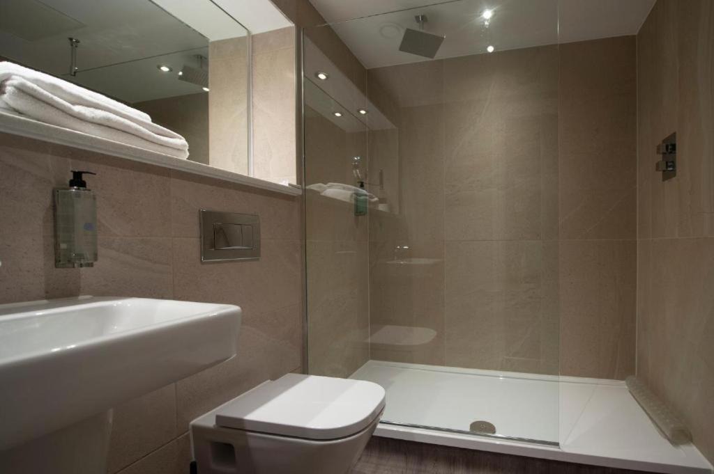 Photo of Others in Corby