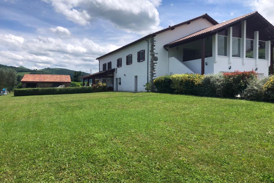 Photo of Buildings in Larceveau-Arros-Cibits