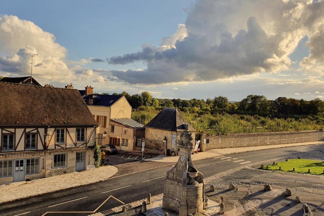 Photo of Others in La Roche-Guyon