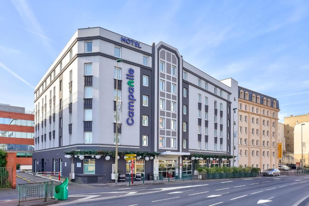 Photo of Others in Suresnes
