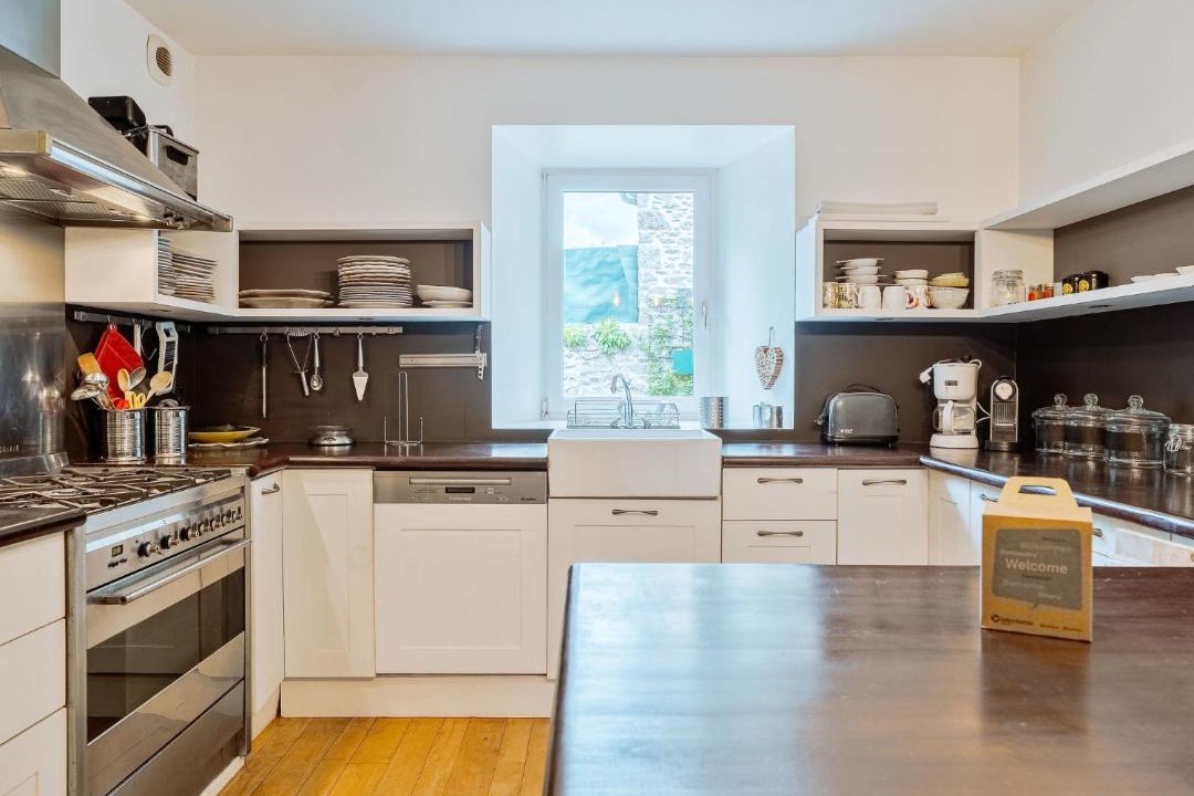 Photo of Kitchen in Saint-Briac-sur-Mer