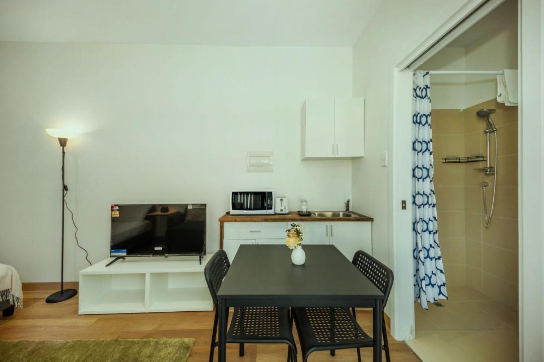 Photo of Livingroom in Adelaide Central Business District