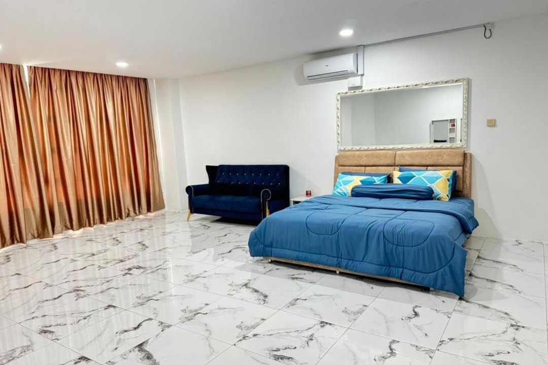 Photo of Bedroom in Paka