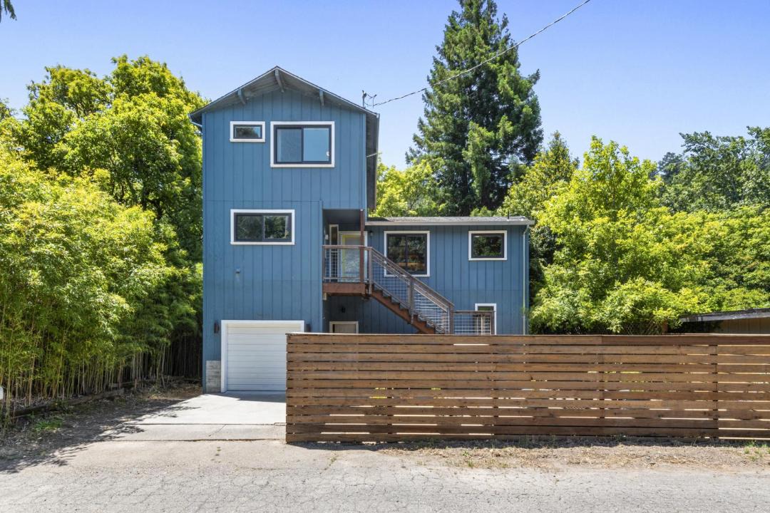 Photo of Buildings in Northwood