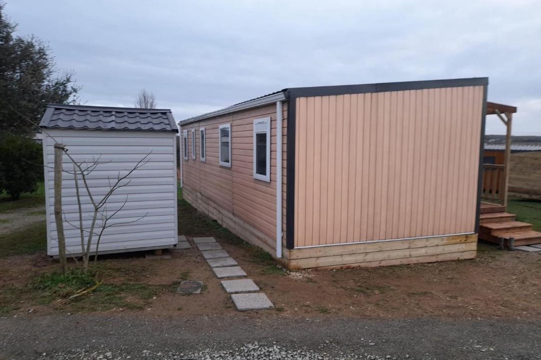 Photo of Buildings in Mache