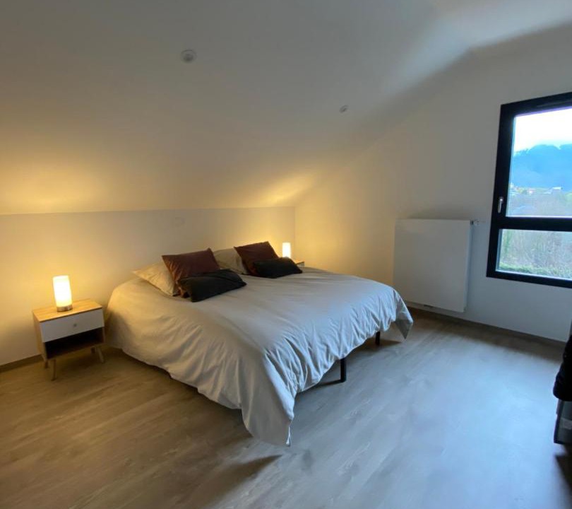 Photo of Others in Mercury