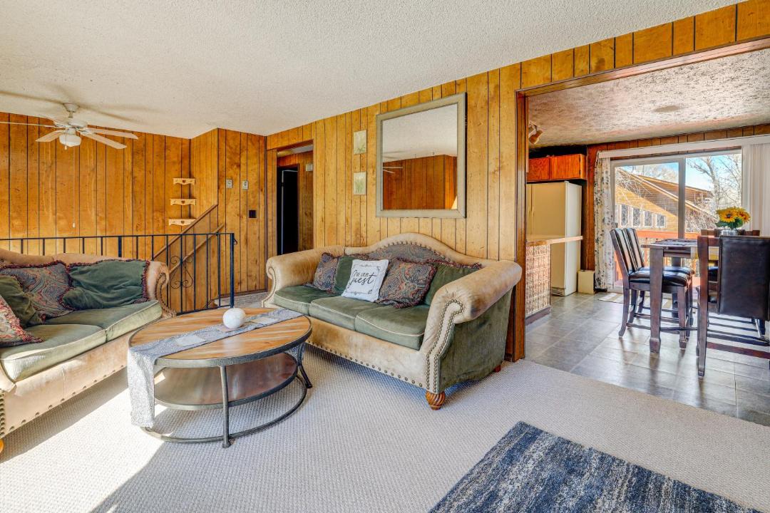 Photo of Livingroom in Elk Mountain