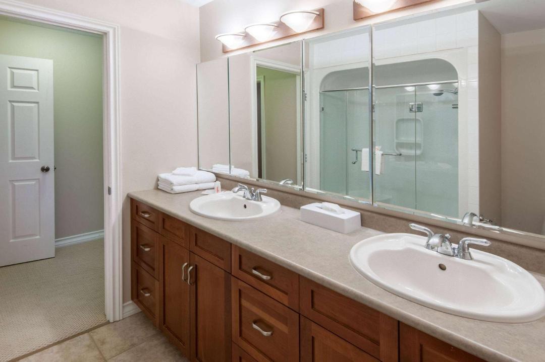 Photo of Bathroom in Cochrane