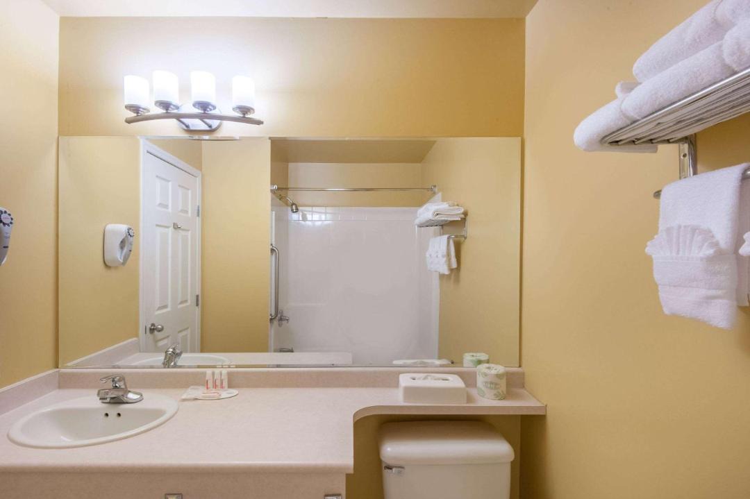 Photo of Bathroom in Cochrane