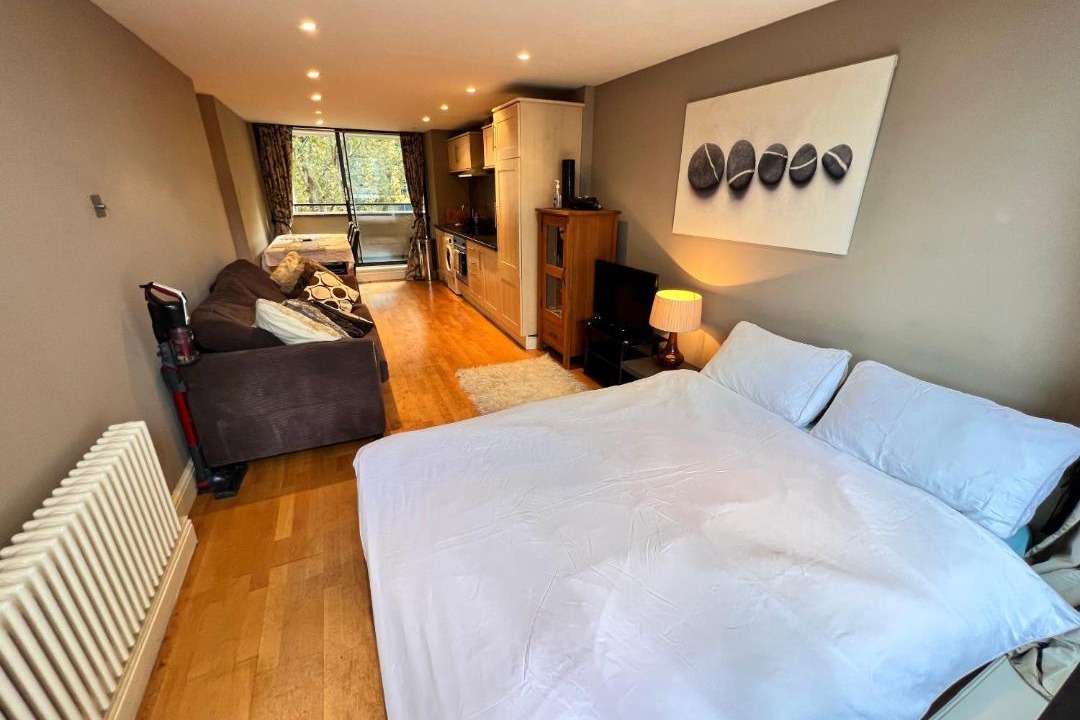 Photo of Bedroom in South Bank