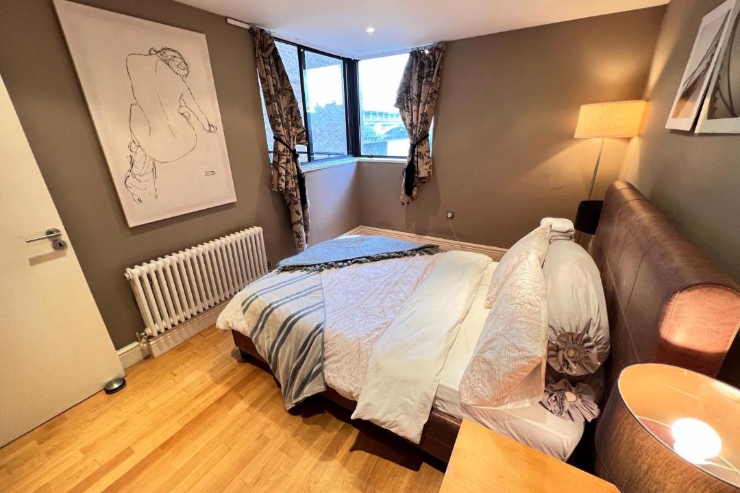 Photo of Bedroom in South Bank