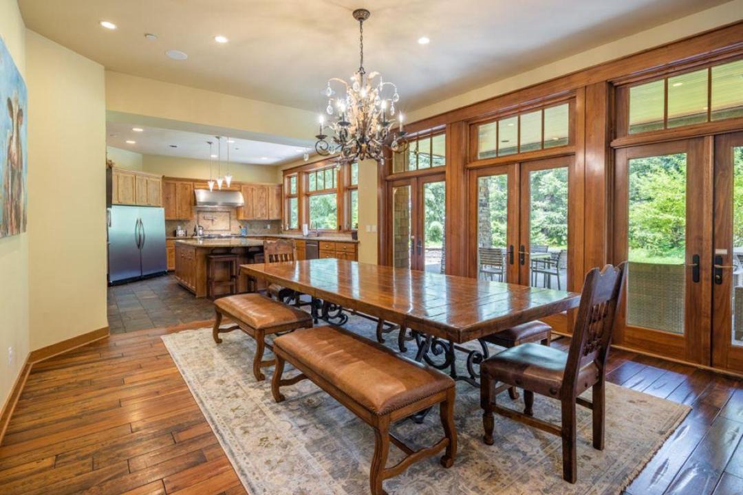 Photo of Others in Cle Elum