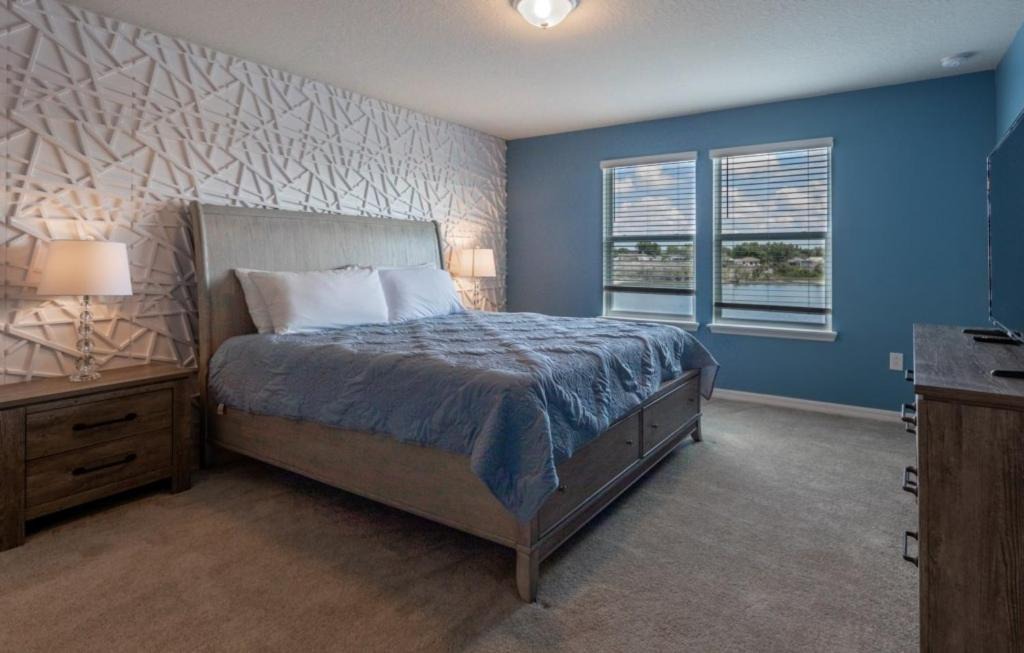 Photo of Others in Loughman