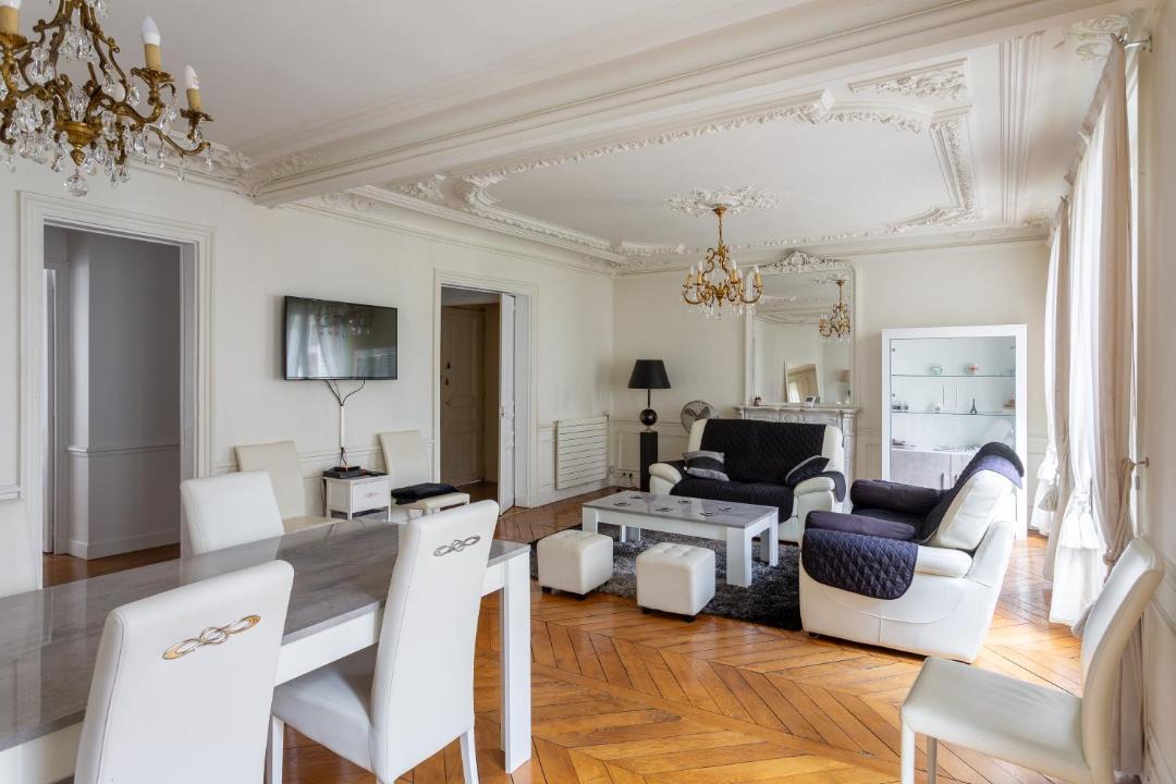 Photo of Livingroom in Clignancourt