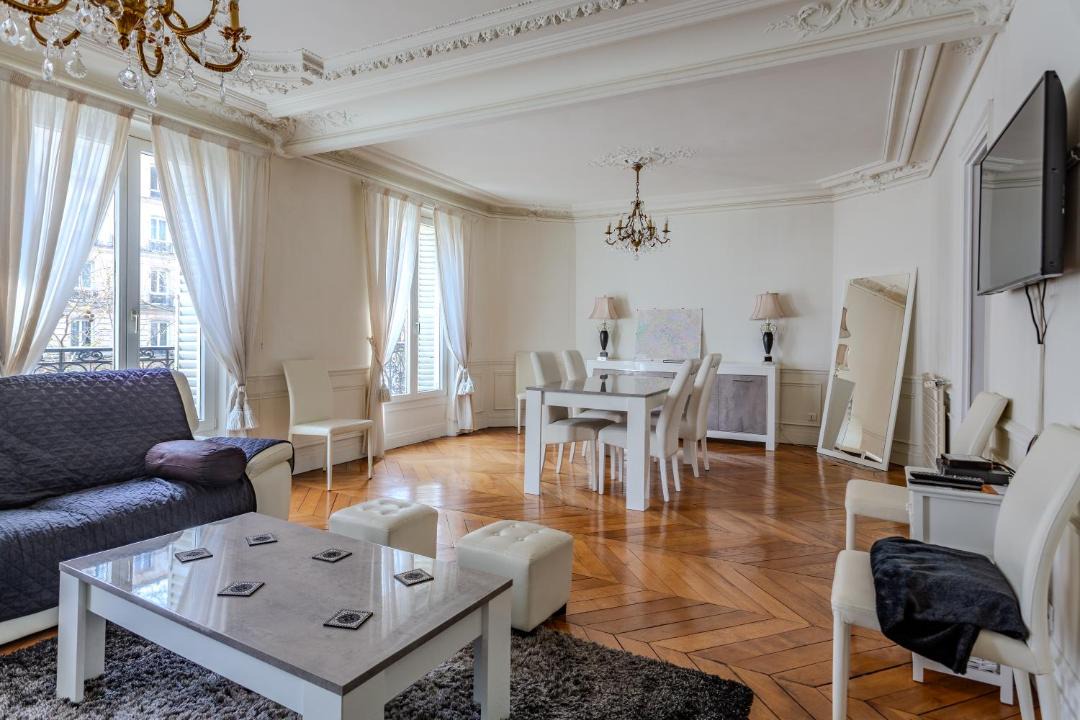 Photo of Livingroom in Clignancourt