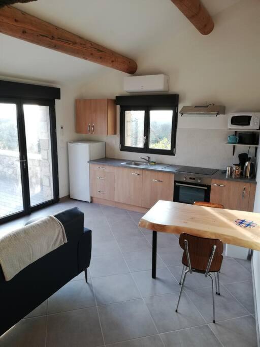 Photo of Livingroom in Saint-Genest-de-Bauzon