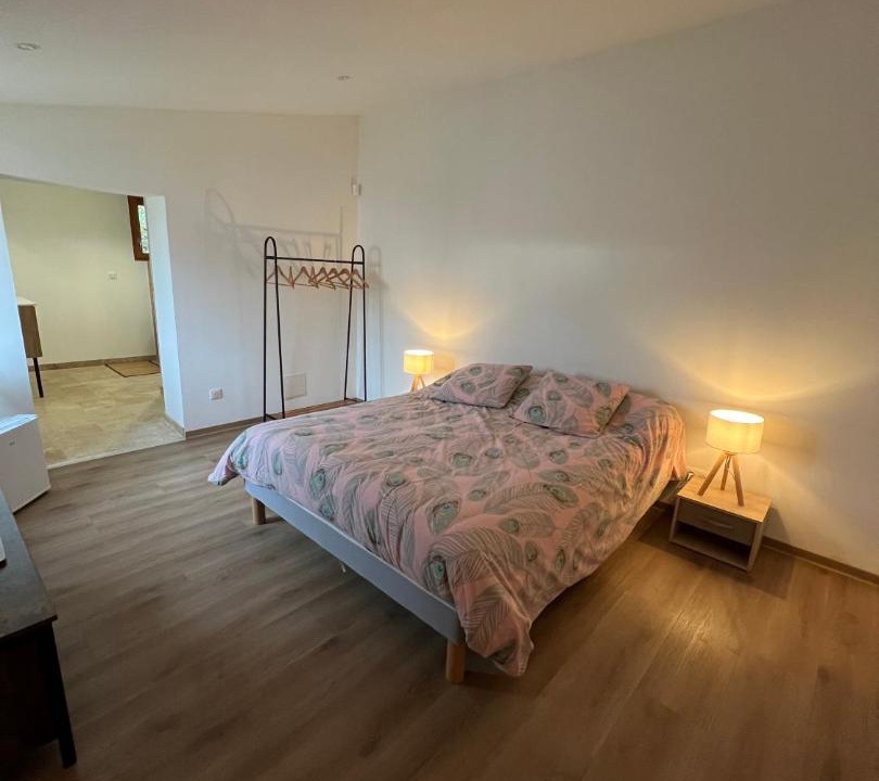 Photo of Others in Mane