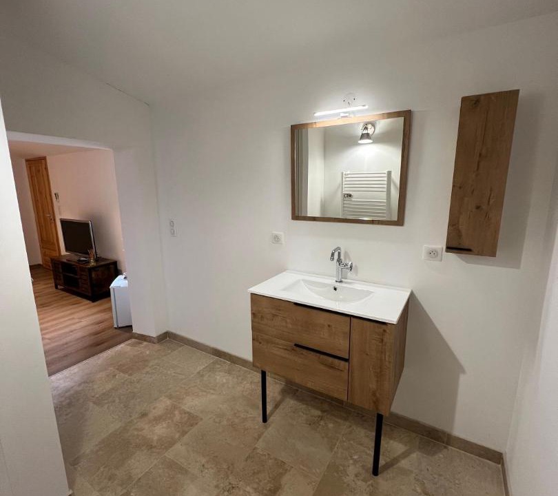 Photo of Others in Mane