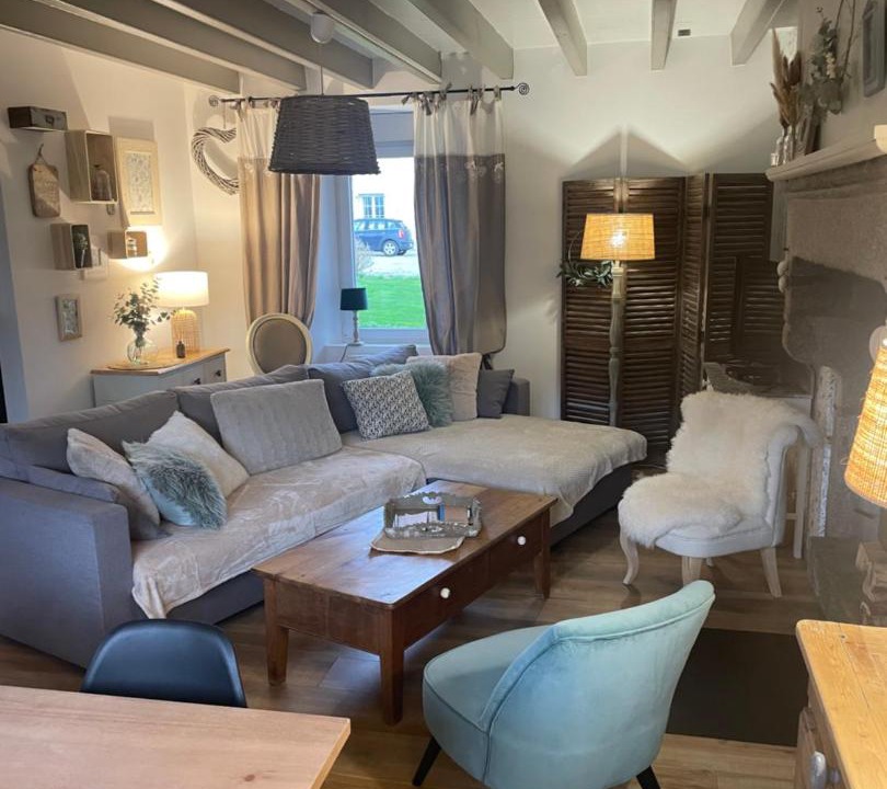 Photo of Others in Reville