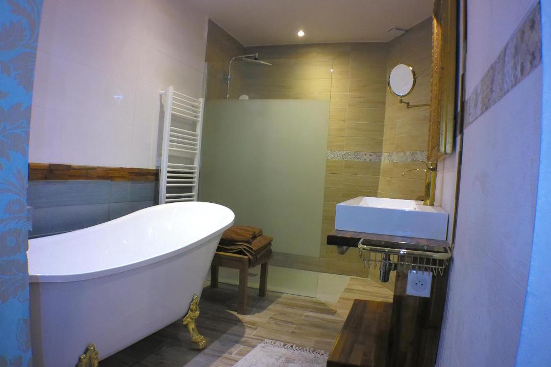 Photo of Bathroom in Massugas