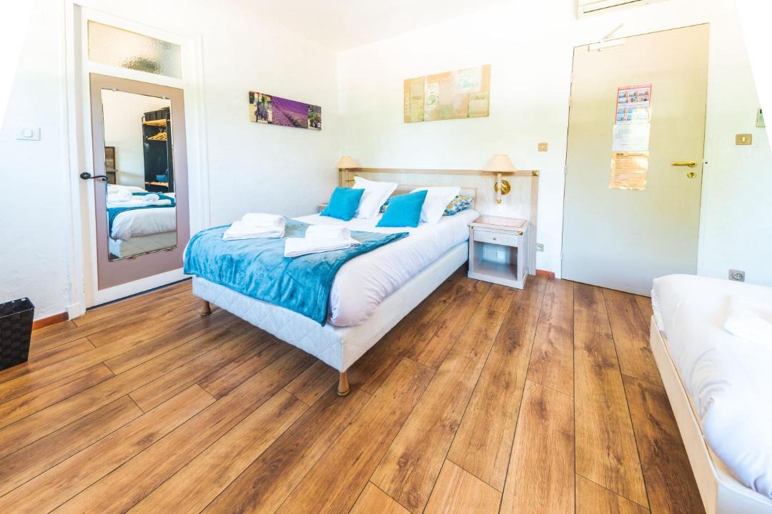 Photo of Bedroom in Plascassier