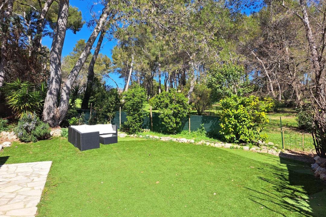 Photo of Others in Les Baraques