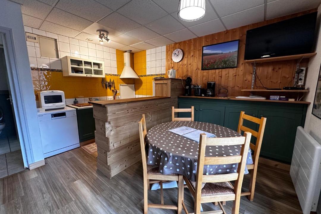 Photo of Others in Marigny