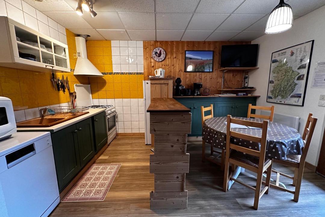 Photo of Others in Marigny