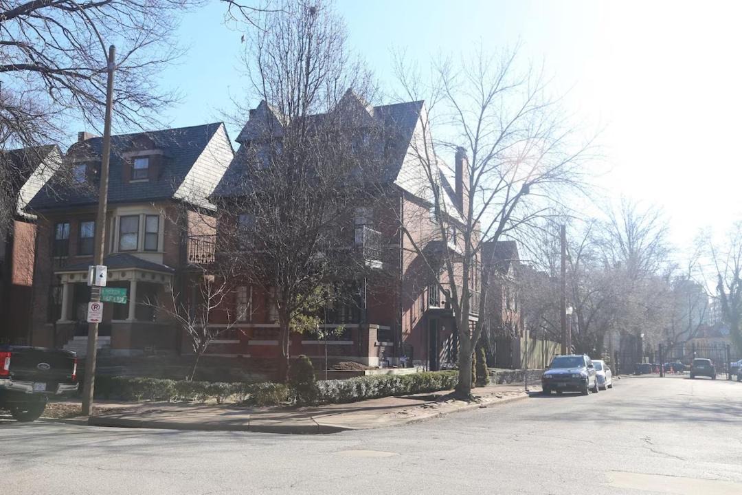 Photo of Buildings in Central West End