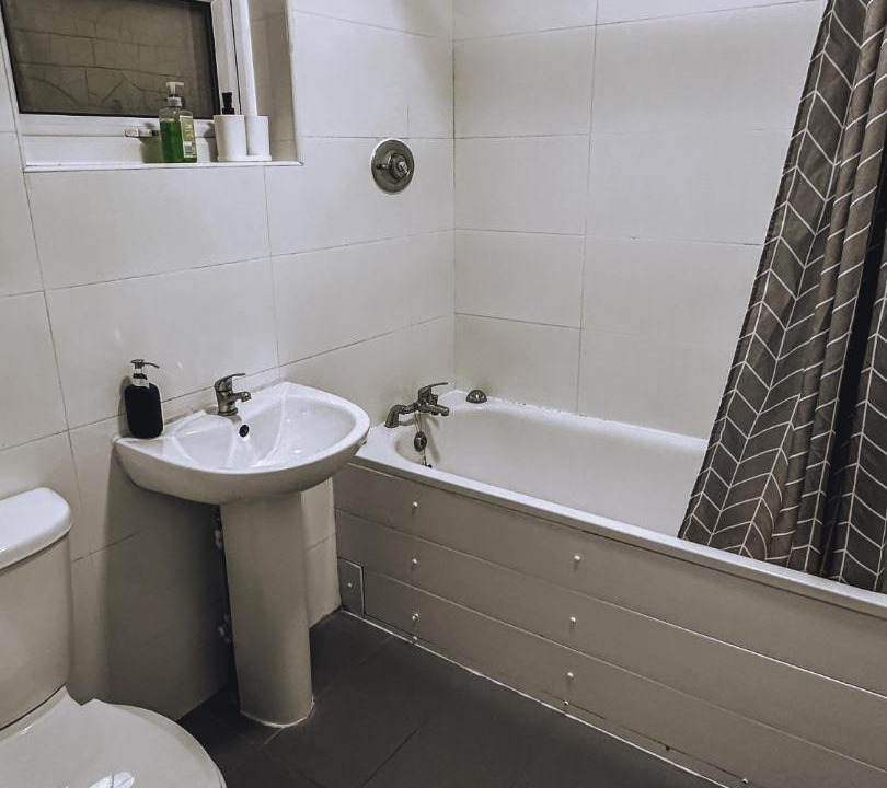 Photo of Bathroom in Tooting