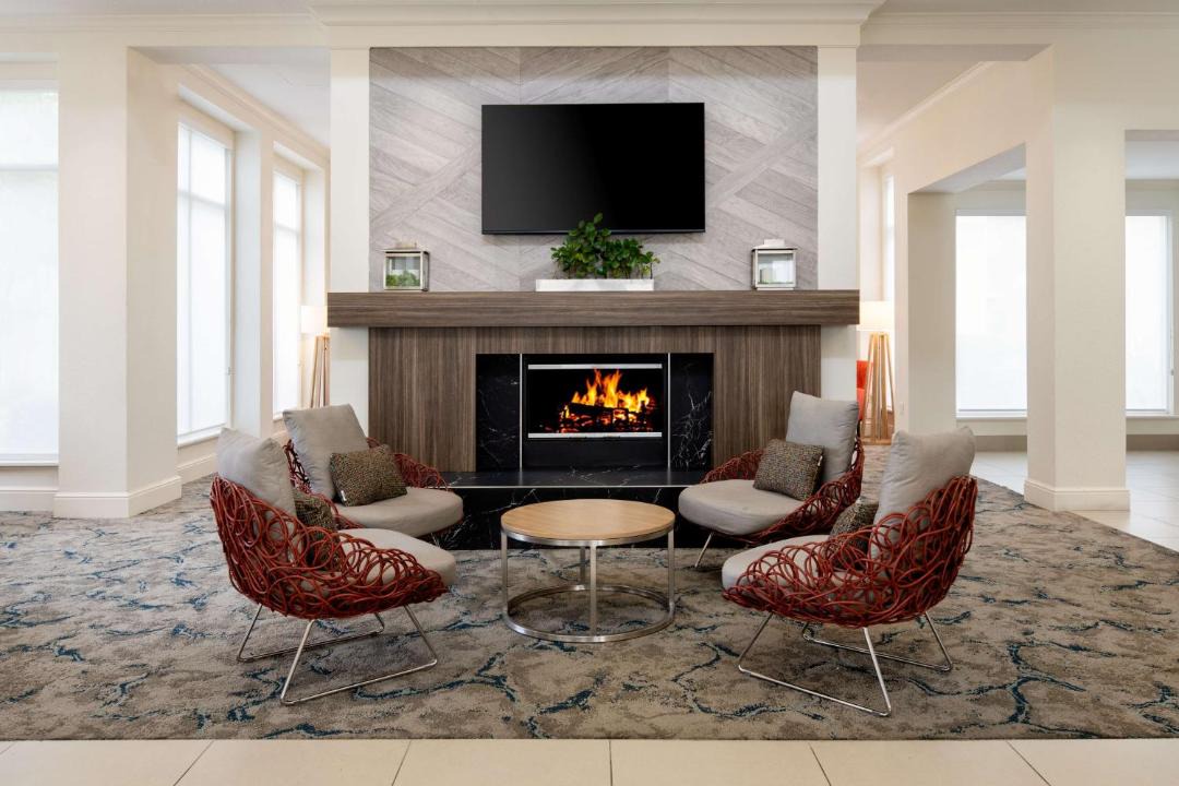 Photo of Livingroom in East Roseville Parkway