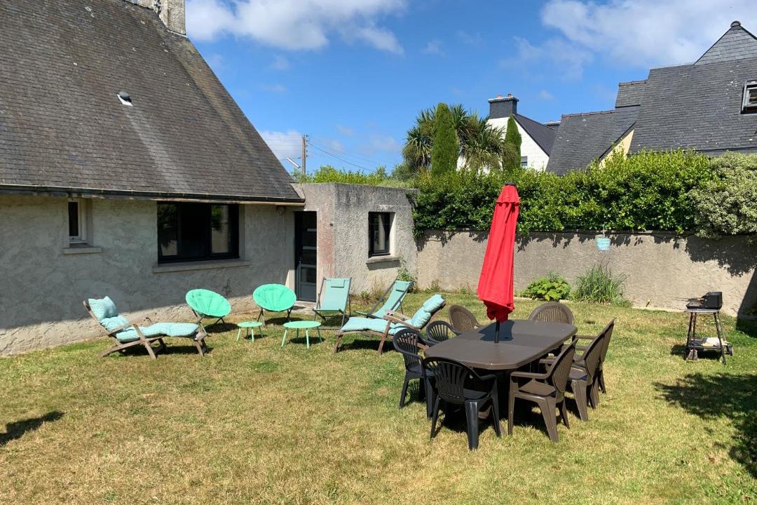 Photo of Others in Cite