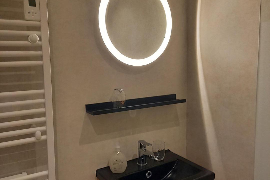 Photo of Others in Jure