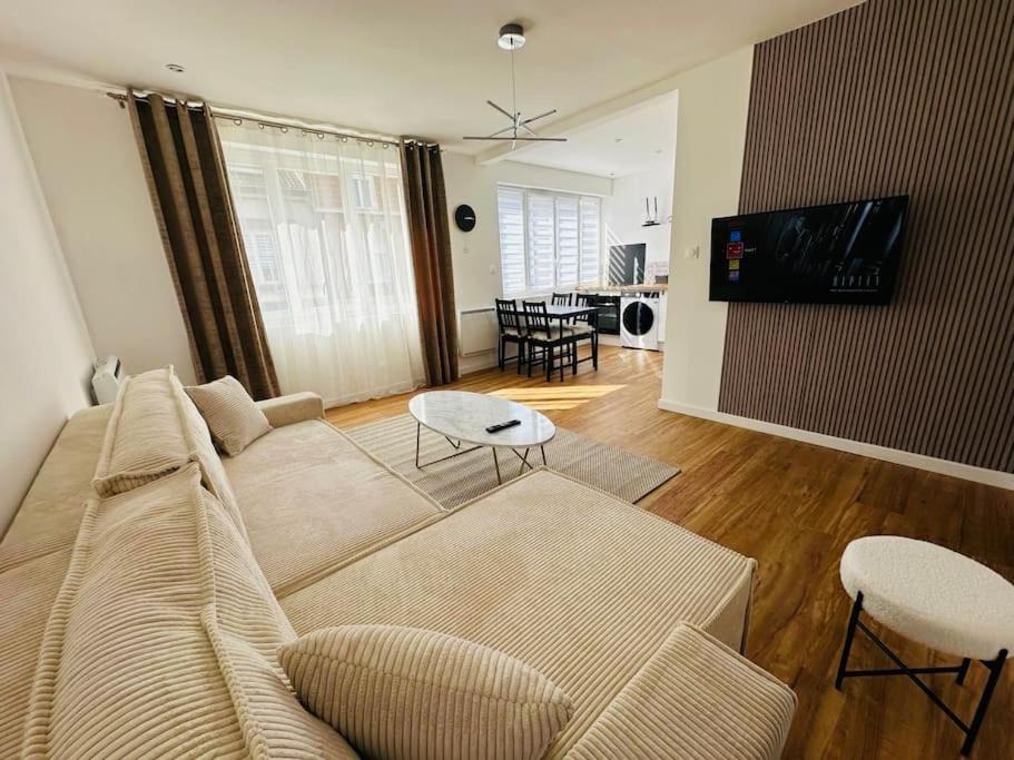 Photo of Livingroom in Saint-Pol-sur-Mer