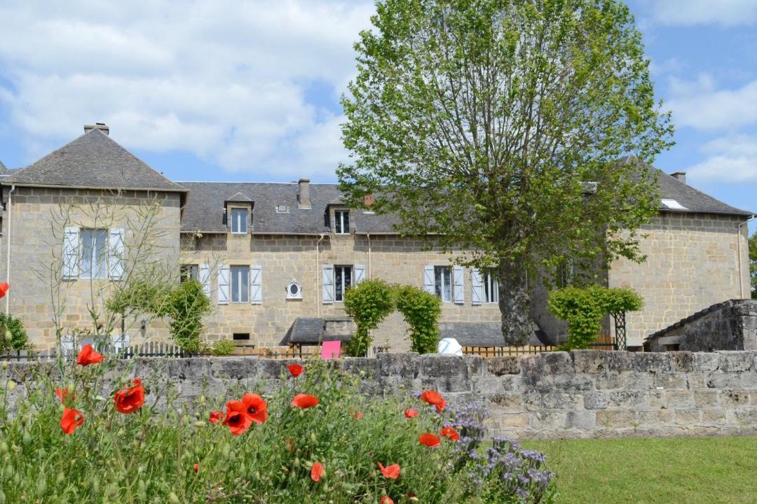 Photo of Others in Noailles