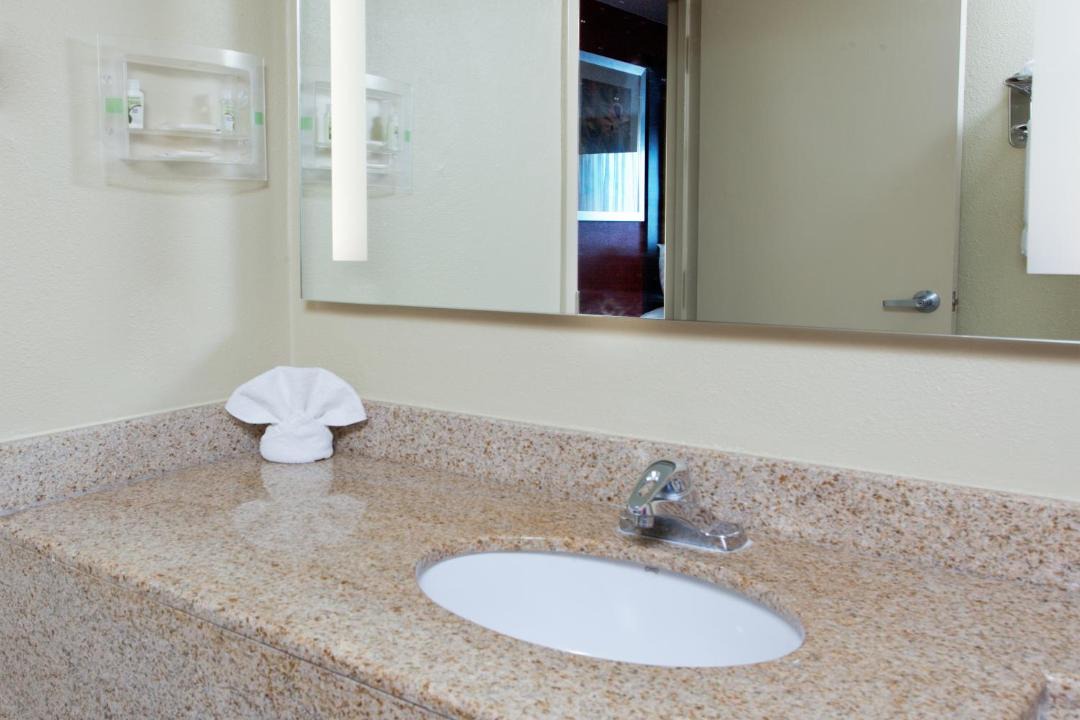 Photo of Bathroom in Shreveport Commercial Historic District