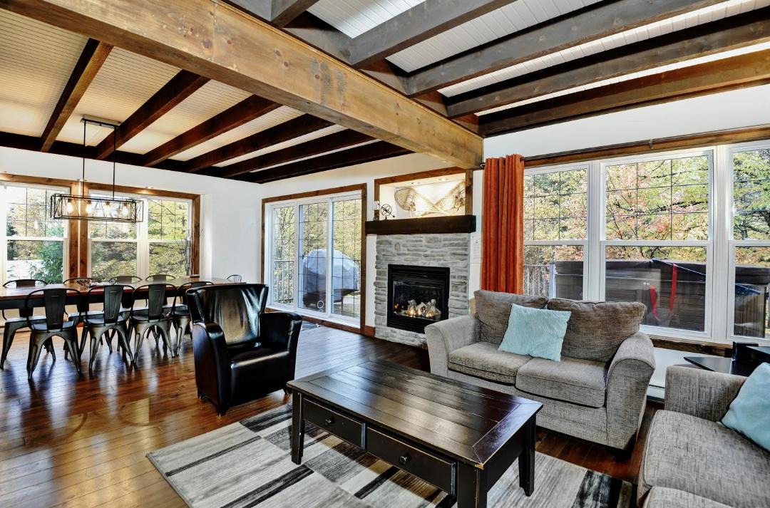Photo of Livingroom in Stoneham