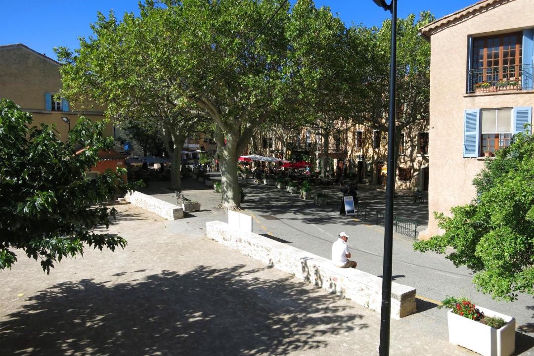 Photo of Others in Tourtour