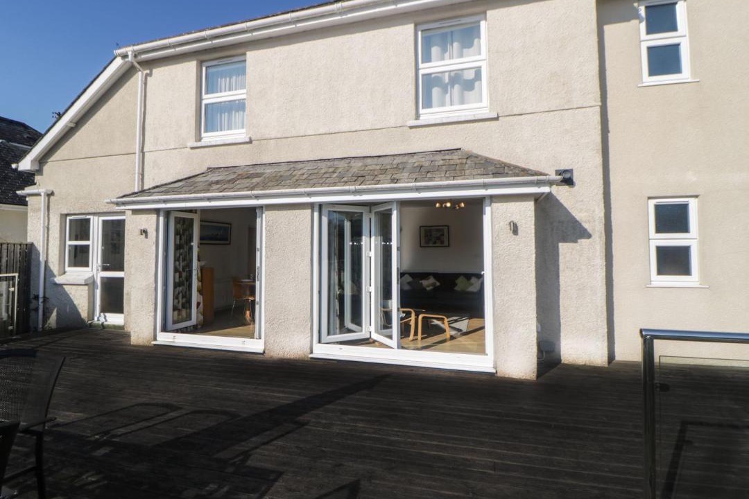 Photo of Buildings in Newton Ferrers