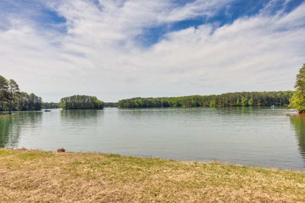 Photo of Others in Buford