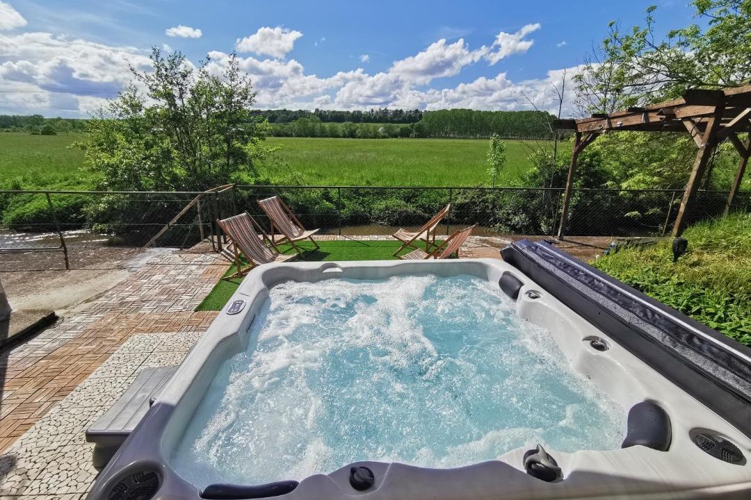 Photo of Outdoor in Sarge-sur-Braye