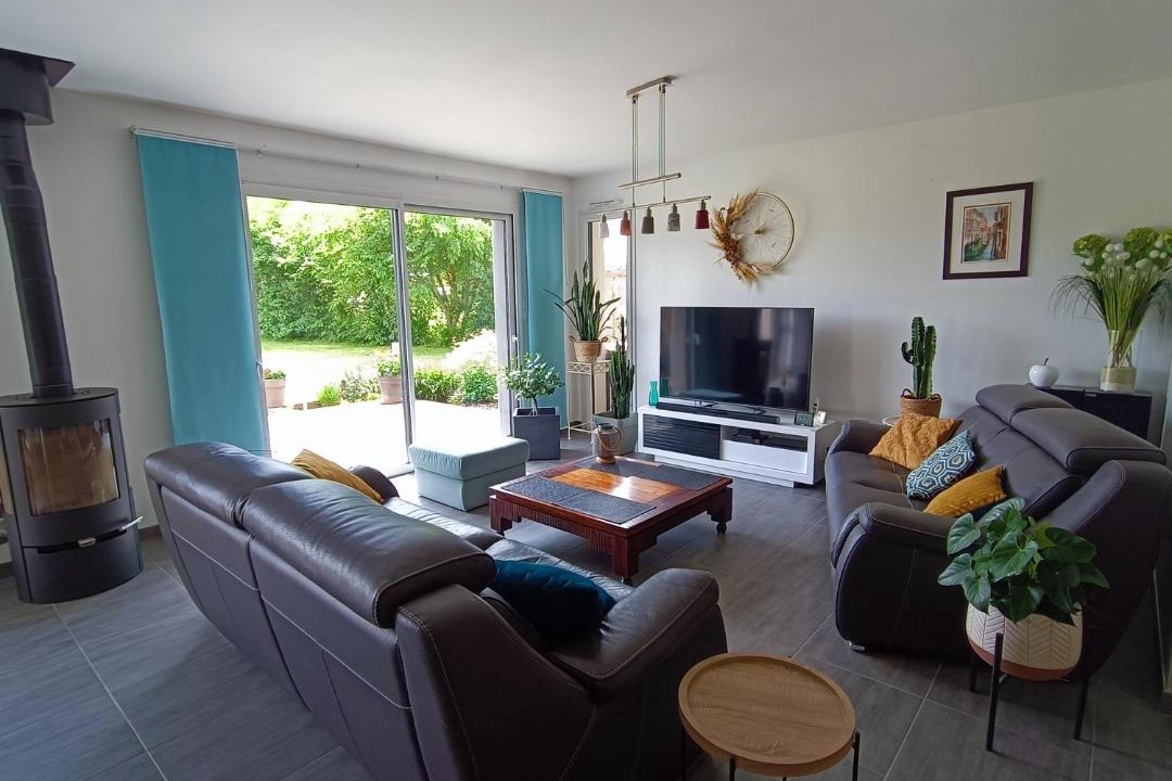 Photo of Others in Montbizot