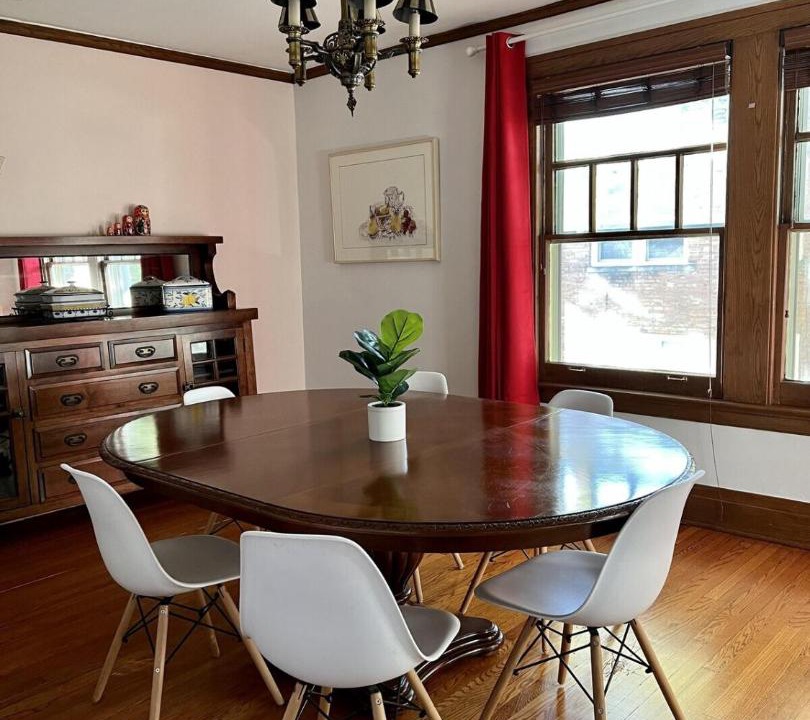 Photo of Others in Oak Park