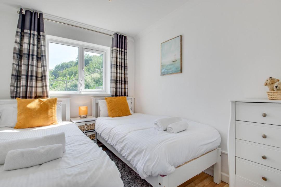 Photo of Others in Millendreath